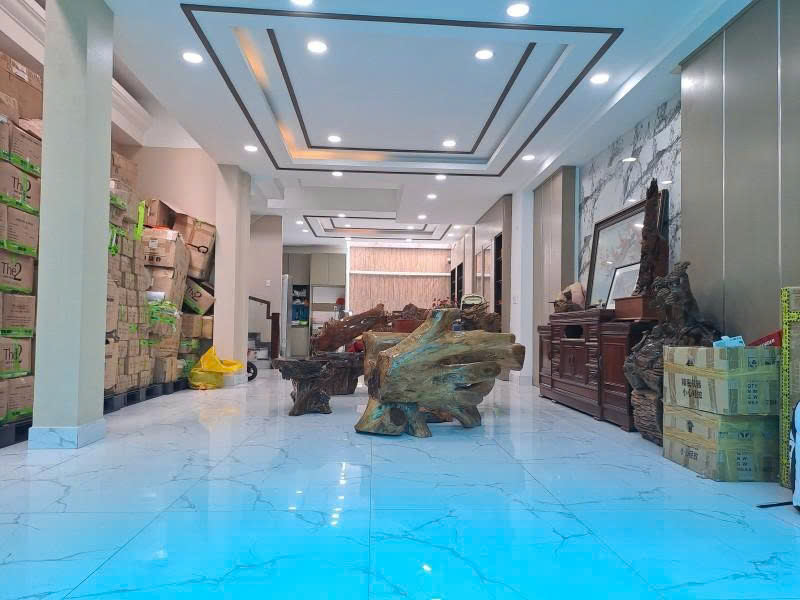 Bán nhà Hẻm 8m 496/ Dương Quảng Hàm - thông Lê Đức Thọ, 6x25m 5 Tầng, 6PN, 16,9 tỷ - Ảnh chính