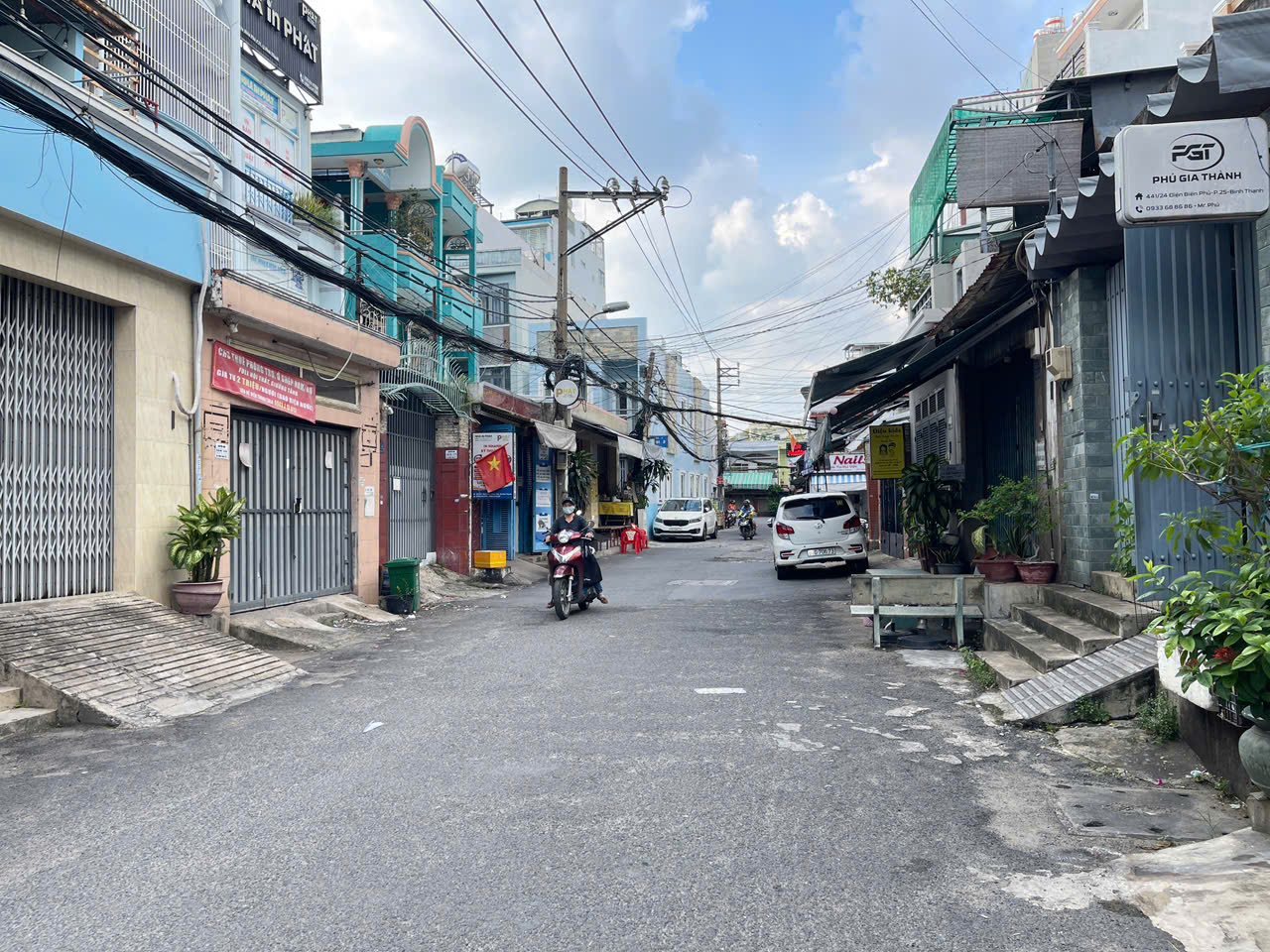 NHÀ C4 ĐIỆN BIÊN PHỦ - NGUYỄN GIA TRÍ - 60M2 - HXH - KHU CAO TẦNG - SỔ A4 -6.X TỶ - Ảnh chính