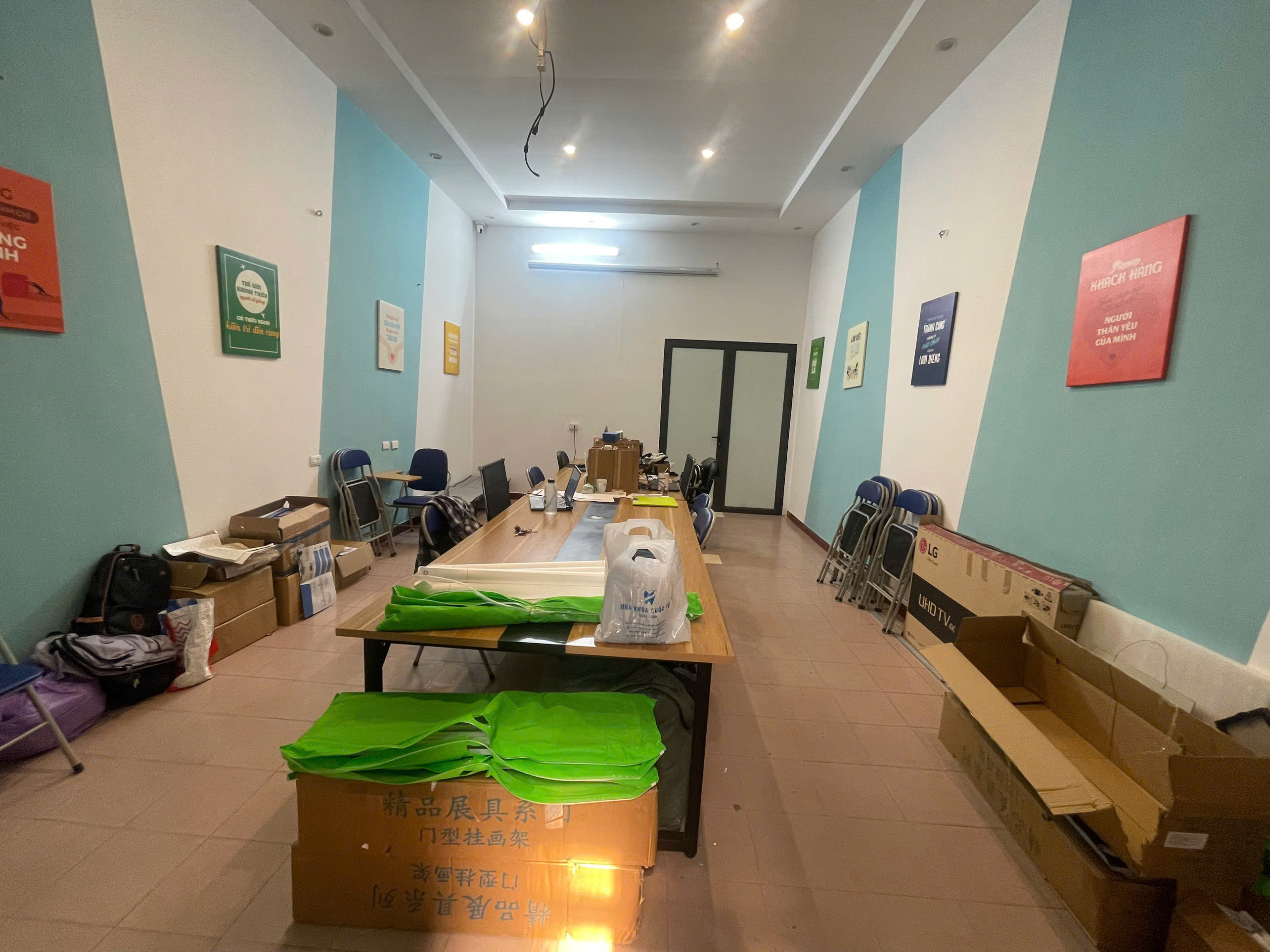 Bán nhà Ngô Gia Tự, Long Biên 115m2 mặt tiền 5m, ngõ thông, ô tô tránh, kinh doanh văn phòng - Ảnh chính