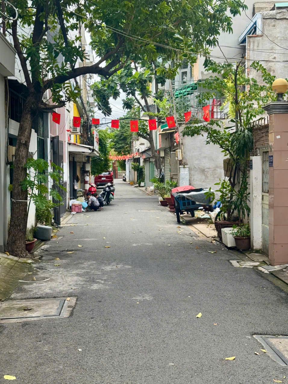 **Bán nhà hẻm 42 Đồng Xoài** p13 , Tân Bình (5*9) 4 tầng chỉ 6,6 tỷ? - Ảnh 2