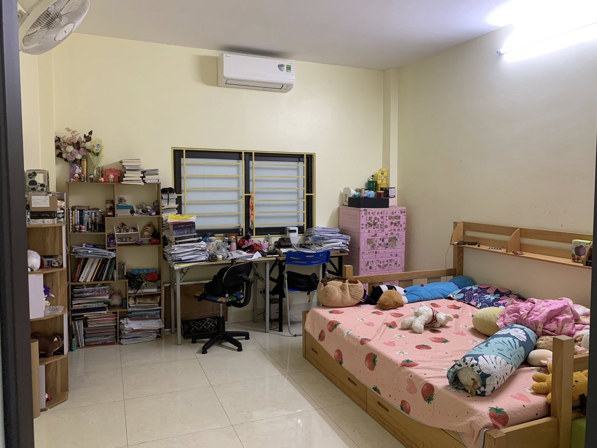 Bán nhà Hàng Chiếu, 63m2, 2 tầng, mặt tiền 3.4m, 15.6 tỷ, vị trí trung tâm, hợp xây homestay - Ảnh chính