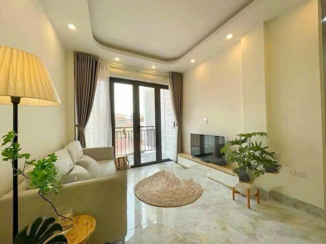 Cho thuê CHDV Hoàng Hoa Thám -  Ba Đình 75m x 7T, 16PKK giá 75TR, XÂY MỚI, PCCC đủ - Ảnh chính