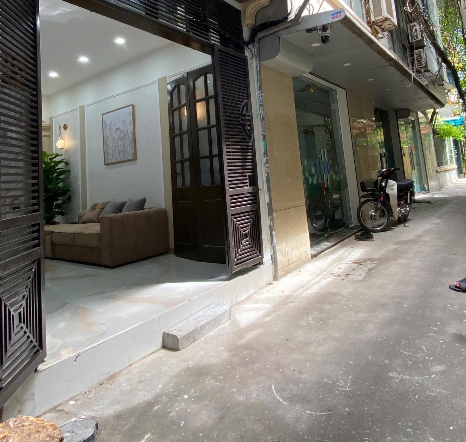 Bán nhà phố Trần Quốc Vượng - nhà đẹp - ngõ thông - kinh doanh 28m2 chỉ 7,89T - Ảnh chính