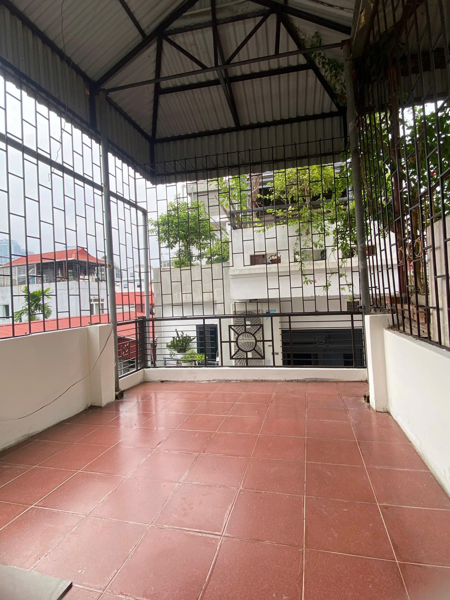 Bán nhà phố Trần Quốc Vượng - nhà đẹp - ngõ thông - kinh doanh 28m2 chỉ 7,89T - Ảnh 4