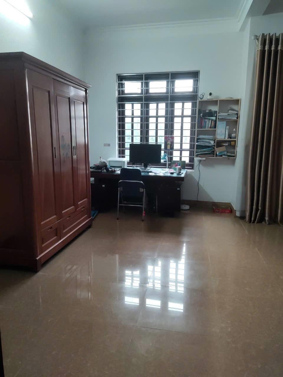 Bán nhà  Nguyễn Đình Thi ngõ thông  gần hồ Tây an sinh đỉnh  68m 18.0 tỷ - Ảnh 1