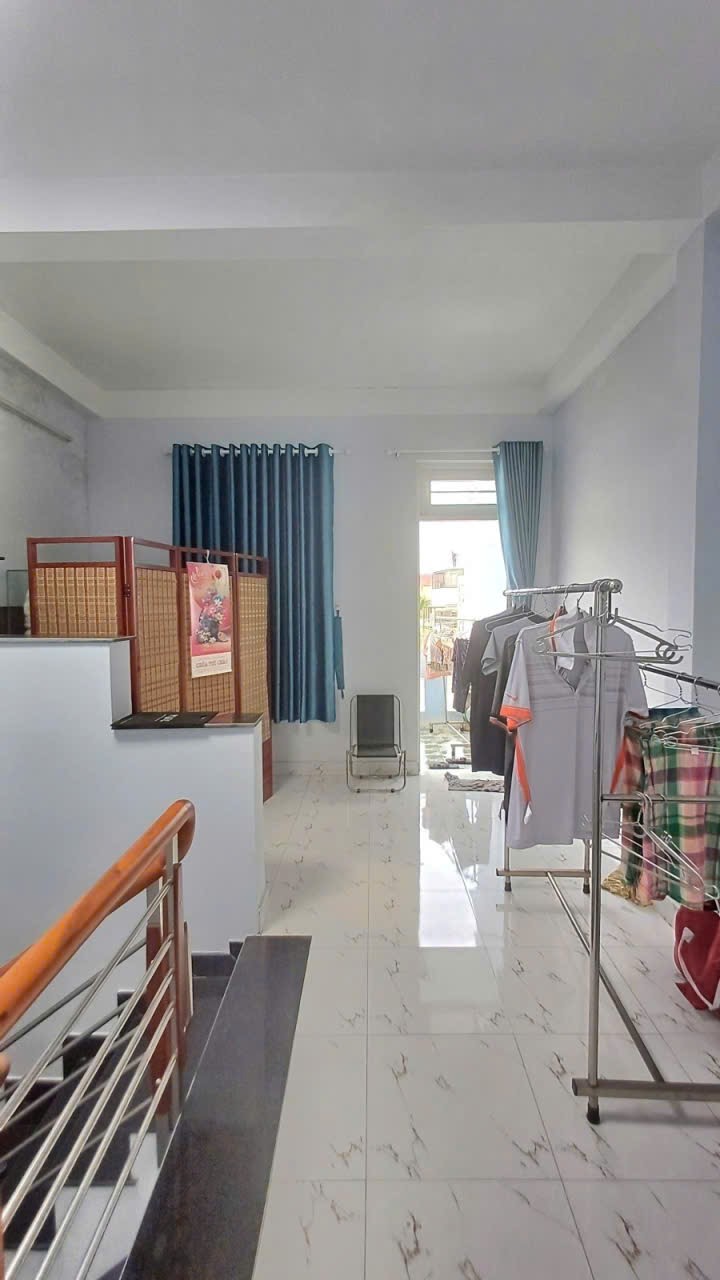 NHÀ ĐẸP QUANG TRUNG GV - GẦN CV LÀNG HOA & CHỢ HẠNH THÔNG TÂY - HXH - 56M² - 5 TẦNG CHỈ 6.X TỶ - Ảnh 4