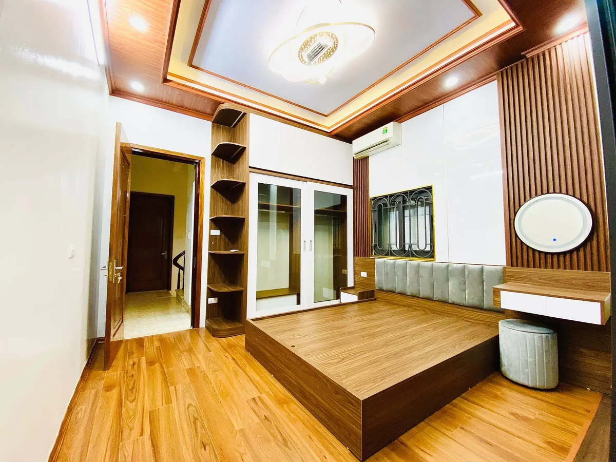 15M RA PHỐ, NGÕ NÔNG RỘNG, 5M RA Ô TÔ ĐỖ, 43M2 + 5 TẦNG - KIM GIANG THANH XUÂN . - Ảnh 1