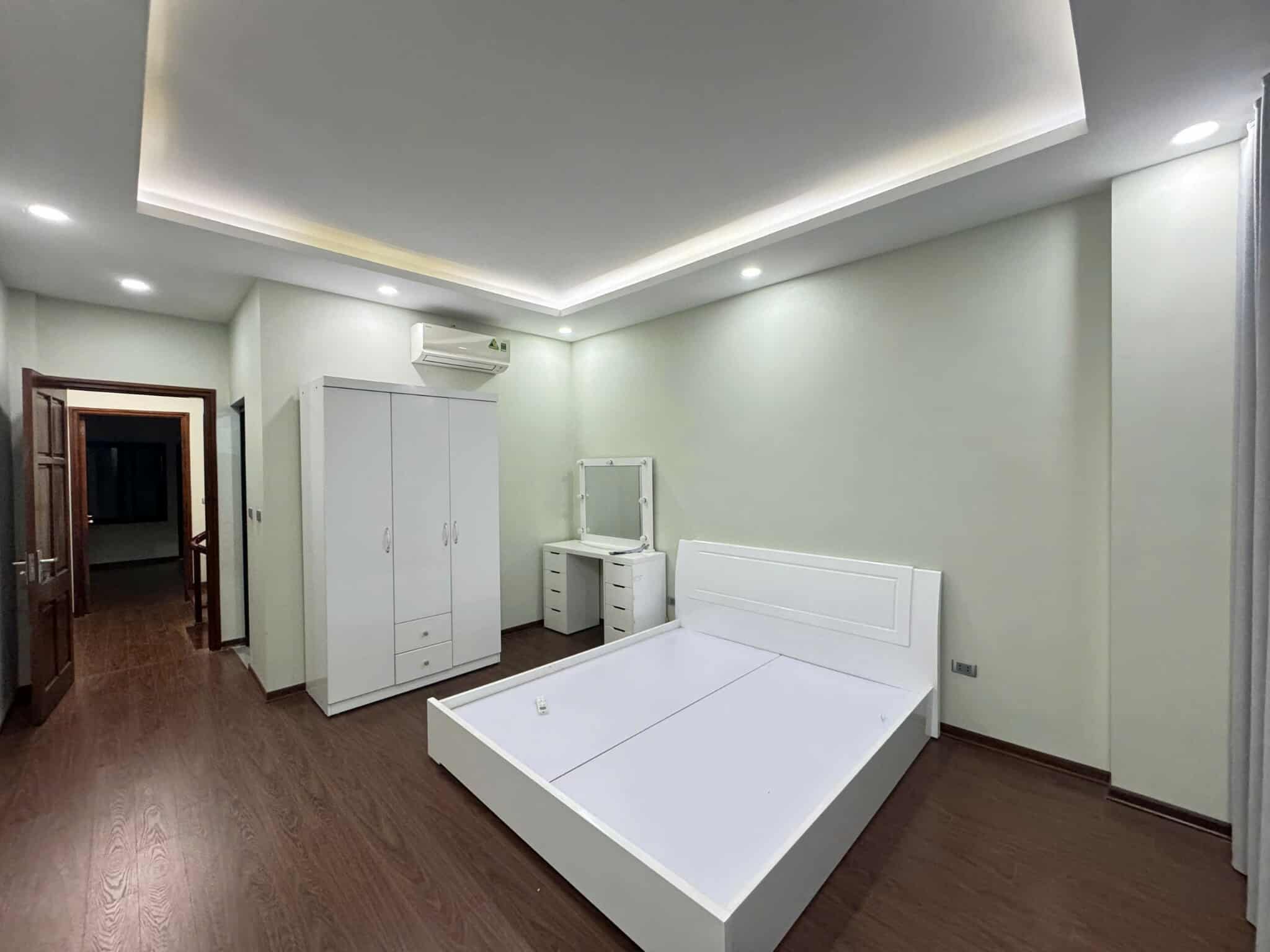 Bán Gấp Nhà Ngõ 66 Ngọc Lâm, Long Biên, 60m2, 5 Tầng, Gara, 4 ngủ, Full nội thất - Ảnh 4