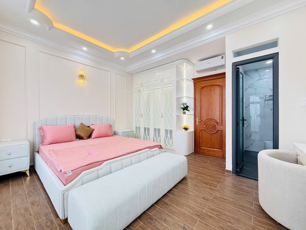 BánNhà 6tầng thang máy gần Cityland ngang5m, 70m, NTCC, 14tỷx Sổ chuẩn - Ảnh 3