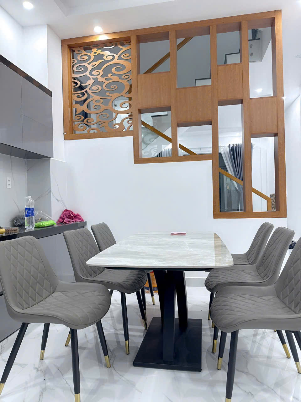 CHO THUÊ VILLA CAO CẤP 6 PHÒNG NGỦ HUỲNH THÚC KHÁNG PHƯỜNG 4 - Ảnh 1