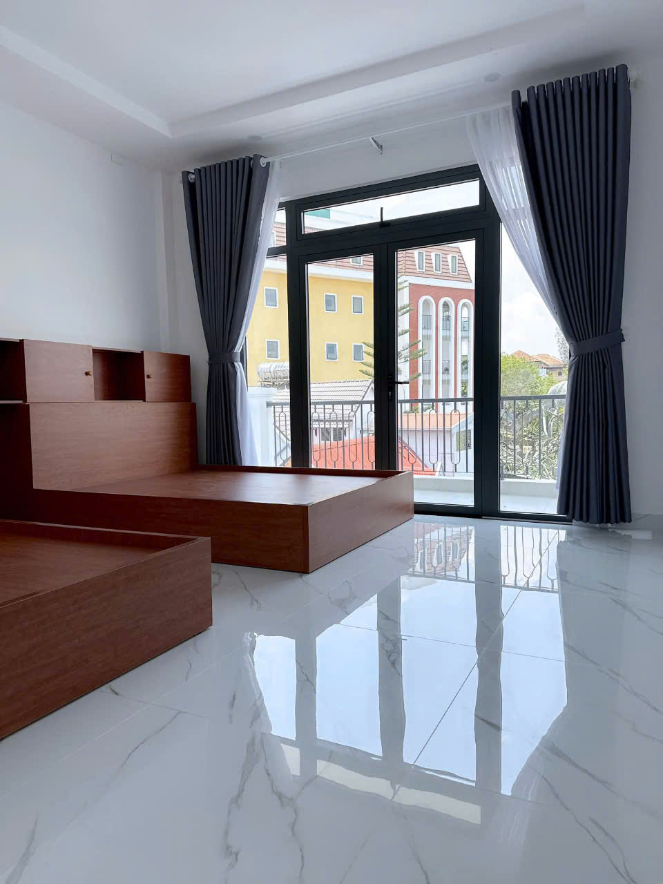 CHO THUÊ VILLA CAO CẤP 6 PHÒNG NGỦ HUỲNH THÚC KHÁNG PHƯỜNG 4 - Ảnh 2