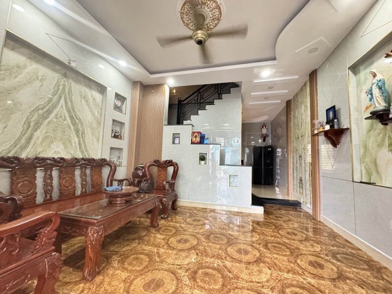 Bán nhà trong ngõ 50m2, 3 tầng, 4PN đường Số 8, Linh Xuân, Thủ Đức. Sổ hồng, giá 4.85  tỷ. LH: - Ảnh chính