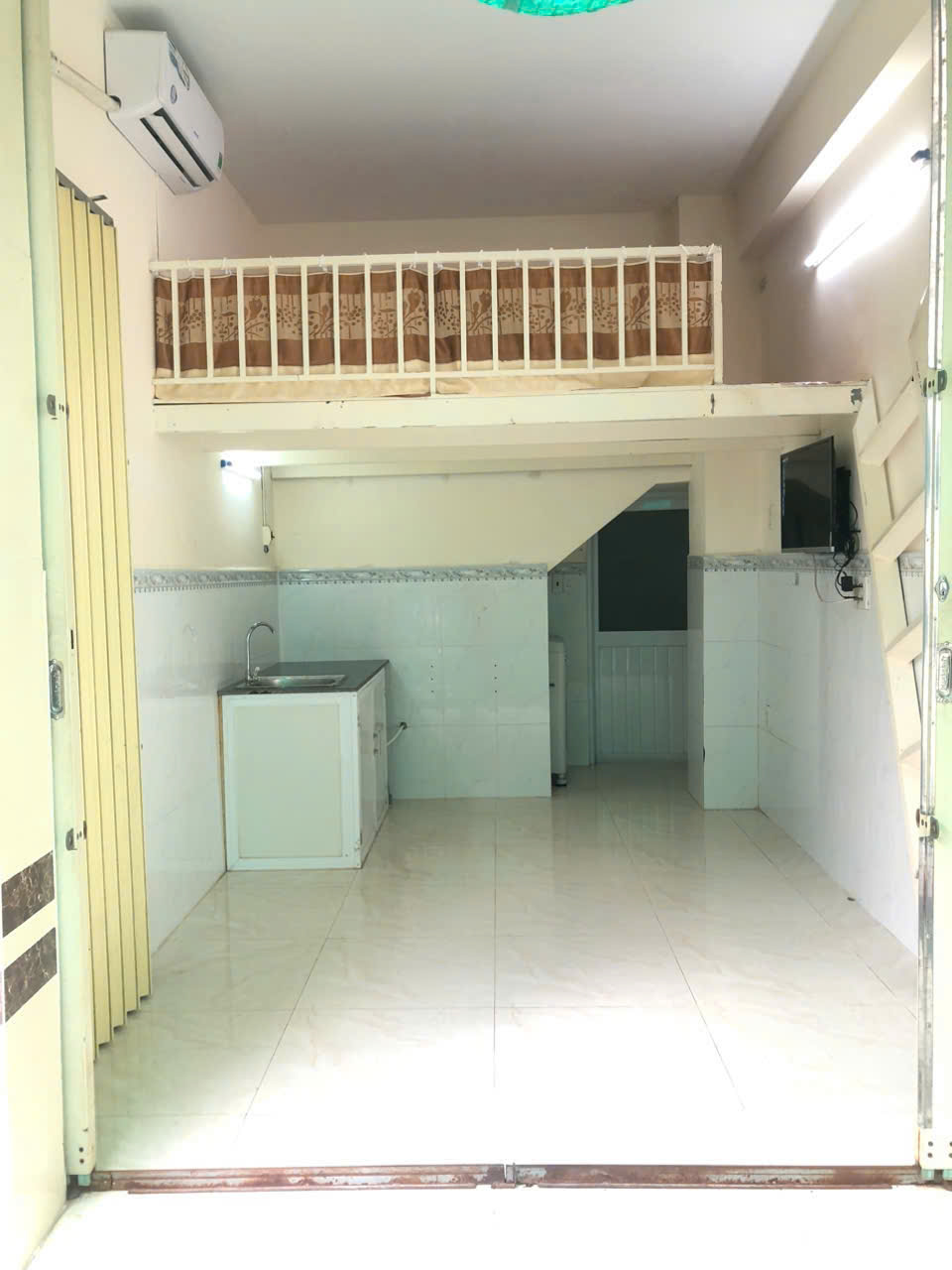 Bán CHDV Cao cấp 5 tầng 9 phòng 154 Âu Dương Lân P3 Q8. Giá chỉ nhỉnh 7 tỷ - Ảnh 2