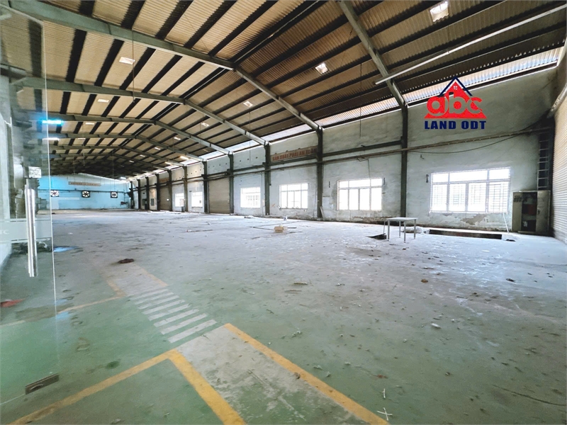 XT469 cho thuê nhà xưởng kiên cố ngành nghề SX đa dạng, dân cư đông đúc, trống xưởng - Ảnh 4