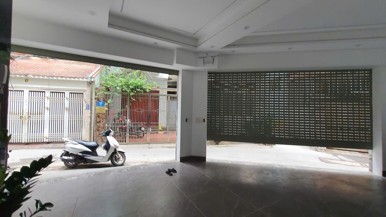CHỦ GIẢM GIÁ – 7 TẦNG THANG MÁY – 2 MẶT THOÁNG – Ô TÔ NGỦ TRONG NHÀ<br>📍 Nguyễn Văn Cừ, 47/50m², MT - Ảnh chính