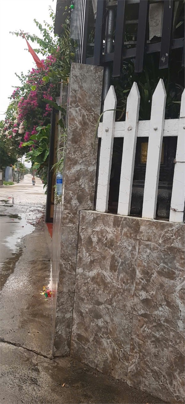 CẦN BÁN 2 NHÀ Kho Liên Kề Đang Kinh Doanh Tại Thôn Lâm Yên, Xã vu Gia, Thành Phố Đà Nẵng. - Ảnh chính