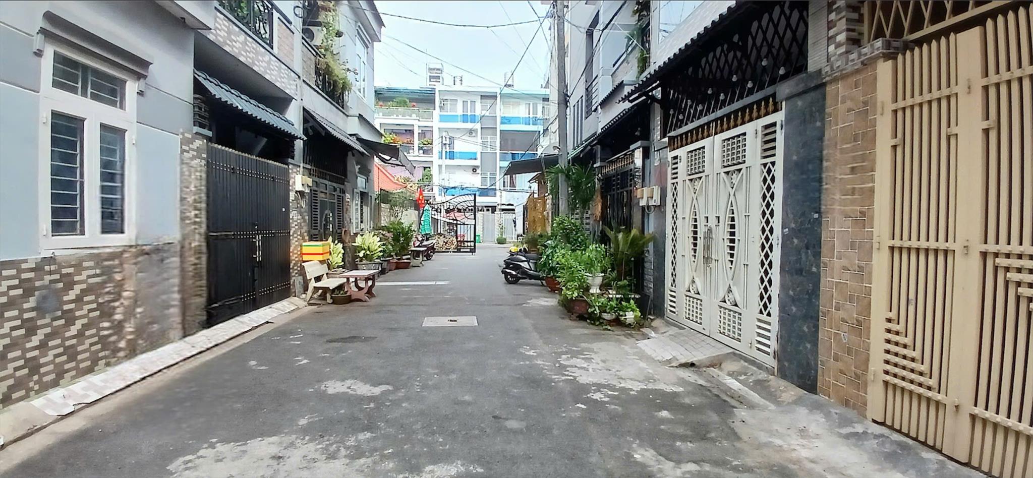 NHÀ ĐẸP BÌNH TÂN, GẦN LÊ VĂN QUỚI, 52M2, HẺM XE HƠI 8M, CHỈ 5,X TỶ - Ảnh chính