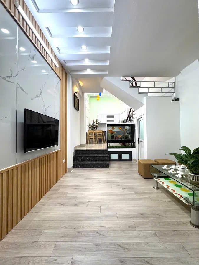 Chính chủ cần tiền bán gấp nhà mới 5 tầng lô góc ôto tránh 10m, ngõ rộng 2,5m- full nội thất –cho - Ảnh 3