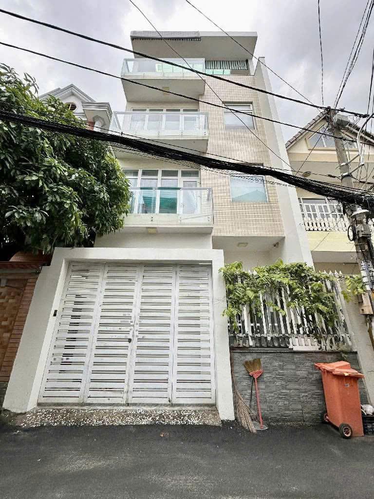 Bán nhà MT Nguyễn Thanh Tuyền, phường 2, Tân Bình (4*17) chỉ 11 tỷ - Ảnh chính