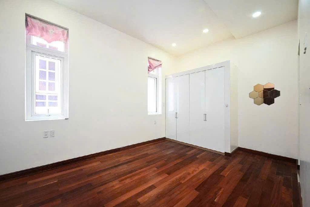 Bán nhà MT Nguyễn Thanh Tuyền, phường 2, Tân Bình (4*17) chỉ 11 tỷ - Ảnh 3