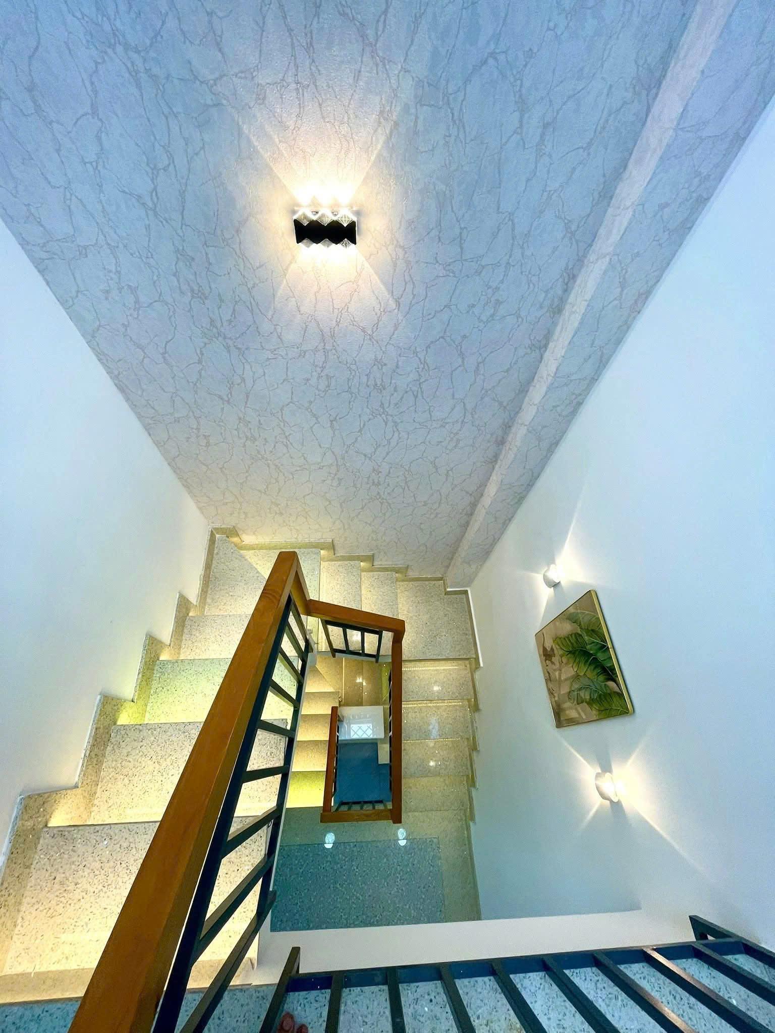 Bán nhà hẻm 449 Trường Chinh, phường 14, Tân Bình (4x18) chỉ 9,5 tỷ - Ảnh 1