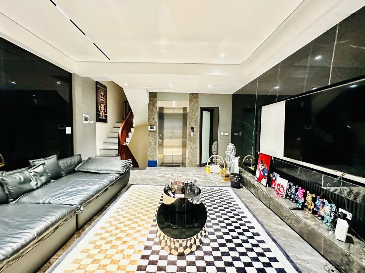Nhà Dân Xây Bồ Đề Long Biên 40m2 6T Thang Máy, Ô Tô Đỗ Cửa, Nhỉnh 13 Tỷ - Ảnh 1