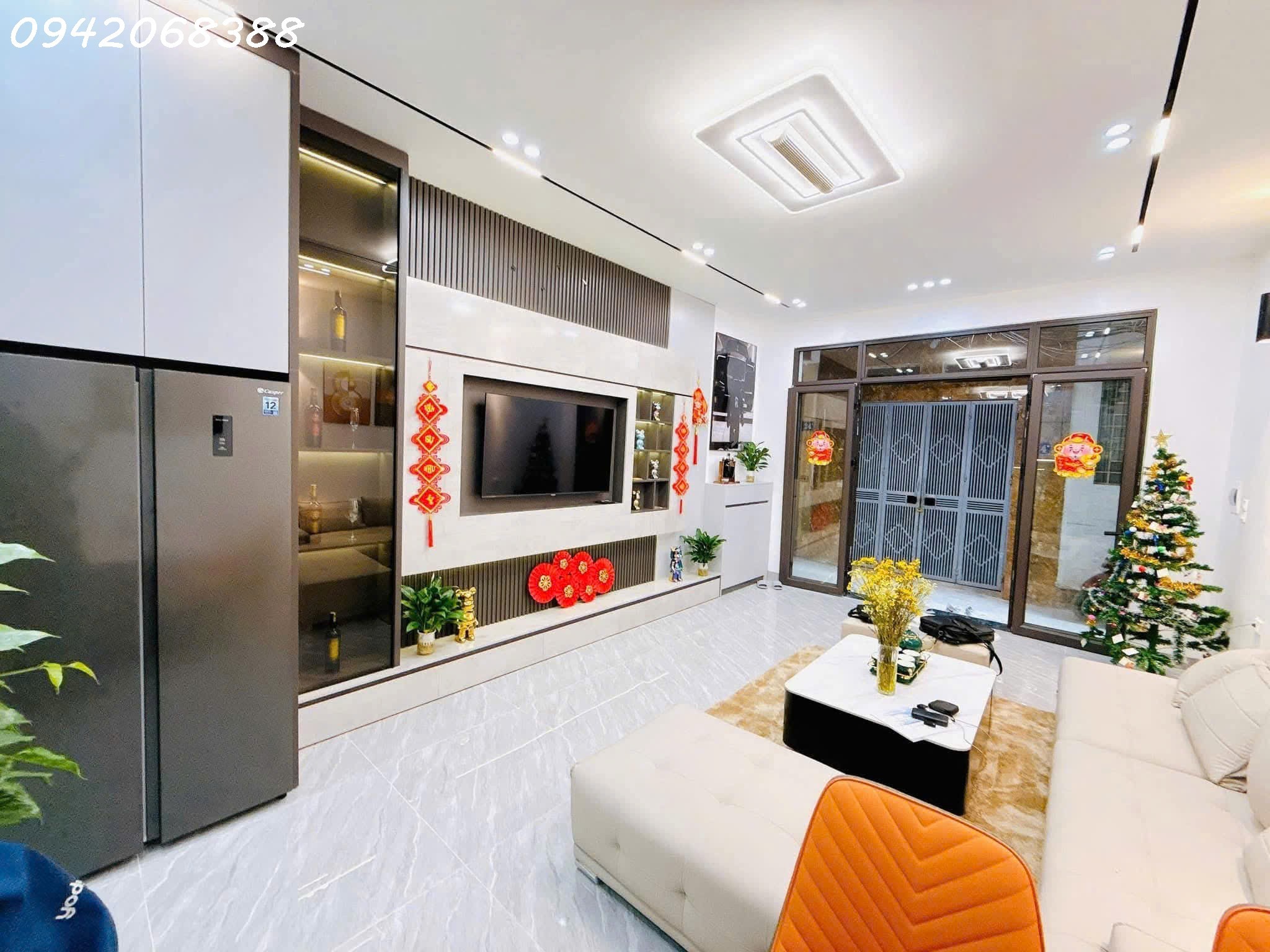 bán nhà Trương Định, Tương Mai, Hoàng Mai DT42m x 7,9T, ngõ xe ba gác tránh, nhà siêu đẹp. - Ảnh chính