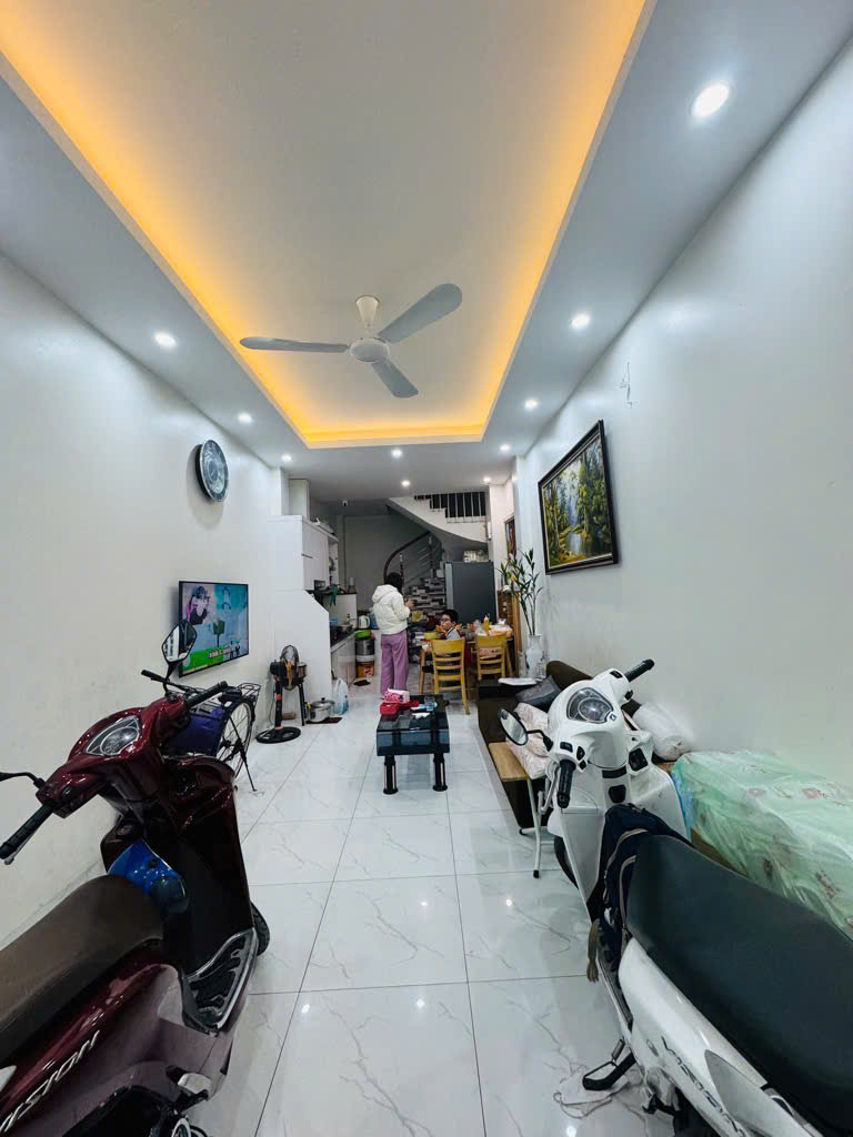 Nhà Đức Thắng – 34m² x 5T – Gần trường, gần chợ - 30m ra Ô Tô – chỉ 6.9 tỷ - Ảnh chính