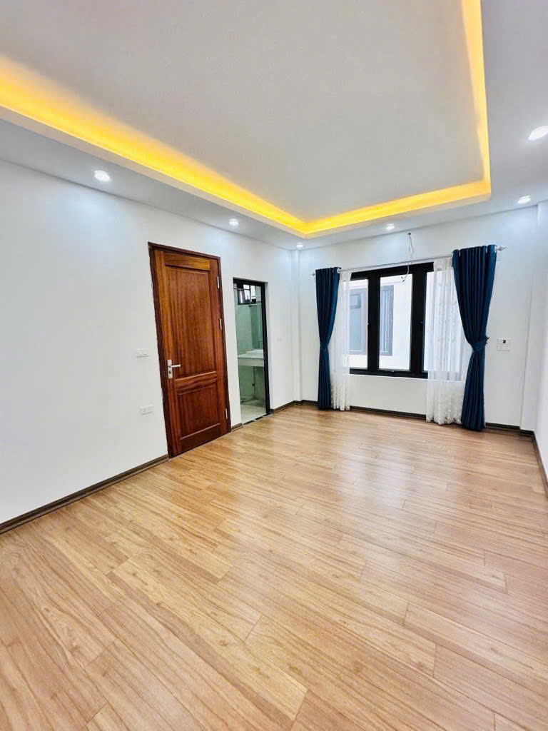 BÁN NHÀ XUÂN ĐỈNH_35 M 5 TẦNG,CẠNH TRƯỜNG TIÊU HỌC .GIÁ NHỈNH 7 TỶ. - Ảnh 3
