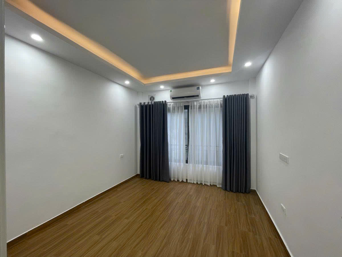 Bán nhà Vũ Tông Phan,Thanh Xuân - 40m 5 tầng gần ô tô trước nhà 2,5m - Ảnh 1