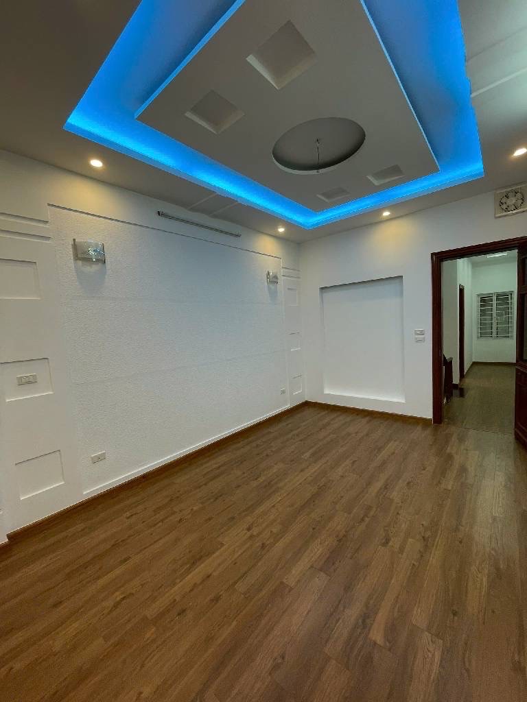 CẦU GIẤY-DT 50M x 5 TẦNG -LÔ GÓC-Ô TÔ TRÁNH 40M GIÁ 11,6 TỶ - Ảnh 2