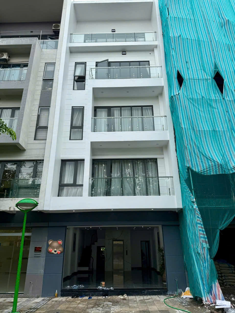 BÁN NHÀ ĐỊNH CÔNG HOÀNG MAI 6 TẦNG THANG MÁY VĂN PHÒNG- PHÒNG KHÁM- KINH DOANH 26 TỶ - Ảnh chính
