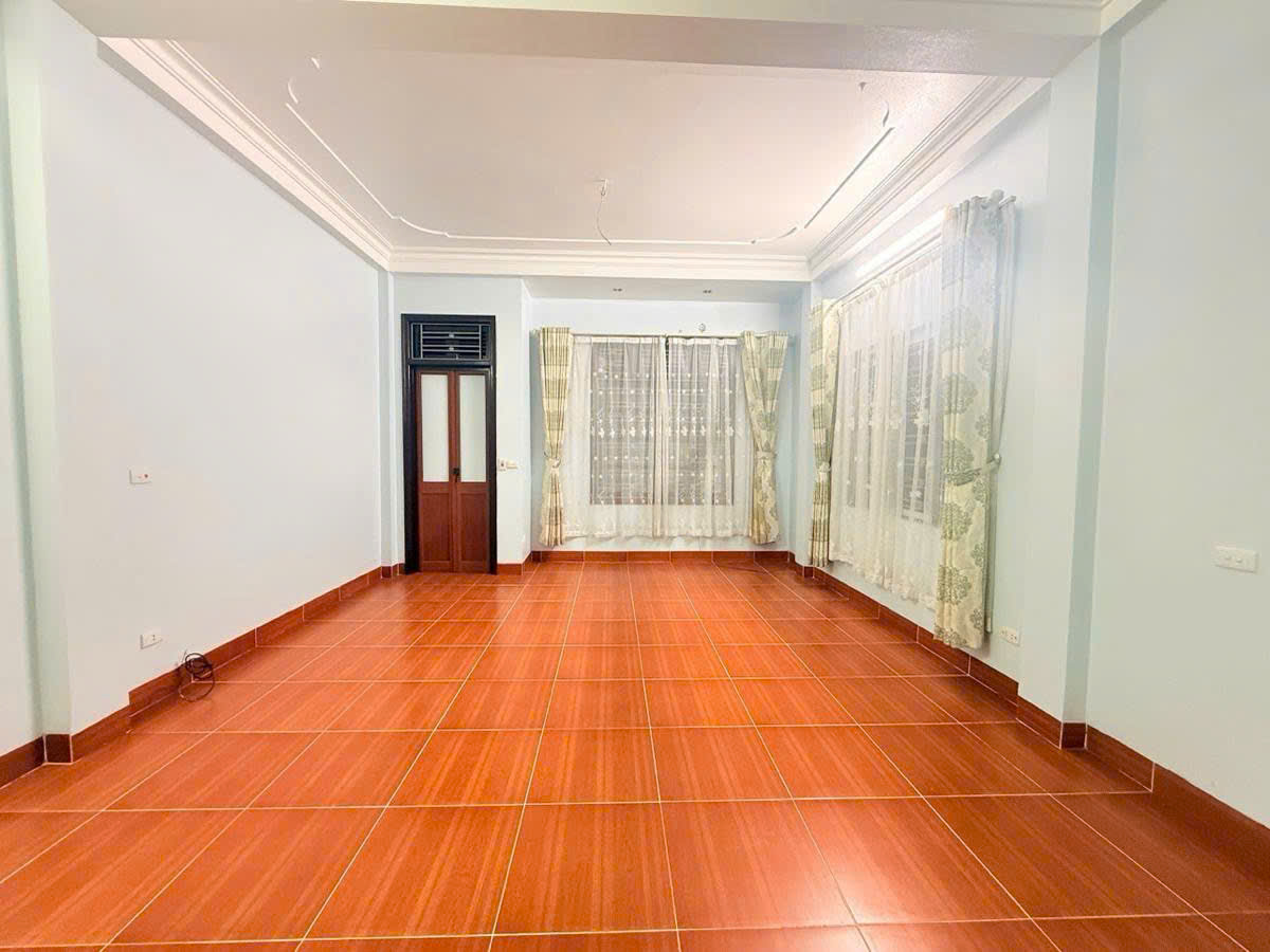 NHÀ XUÂN ĐỈNH - 60M 5 TẦNG MỚI ĐẸP - GẦN PHỐ - TIỆN ÍCH HÀNG NGÀN <br>SỔ ĐỎ NỞ HẬU - Ảnh 2