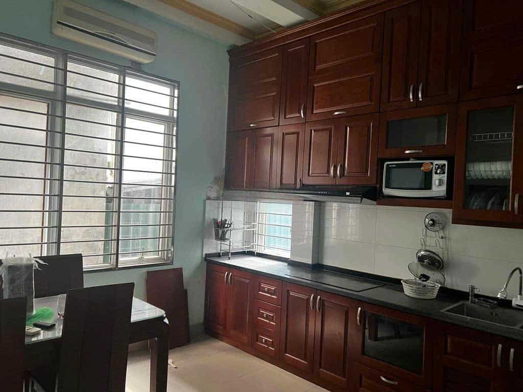Cho thuê nhà ngõ 16 Hoàng Cầu - Đống Đa 40m x 3T - 3PN3VS giá 15tr full đồ, ở nhóm ok - Ảnh 2