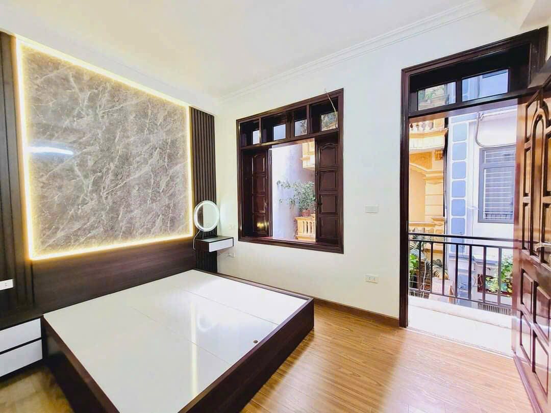 BÁN NHÀ NGUYỄN HOÀNG,38/42m, 4T, MT5m- 9,5 TỶ - Ảnh 4