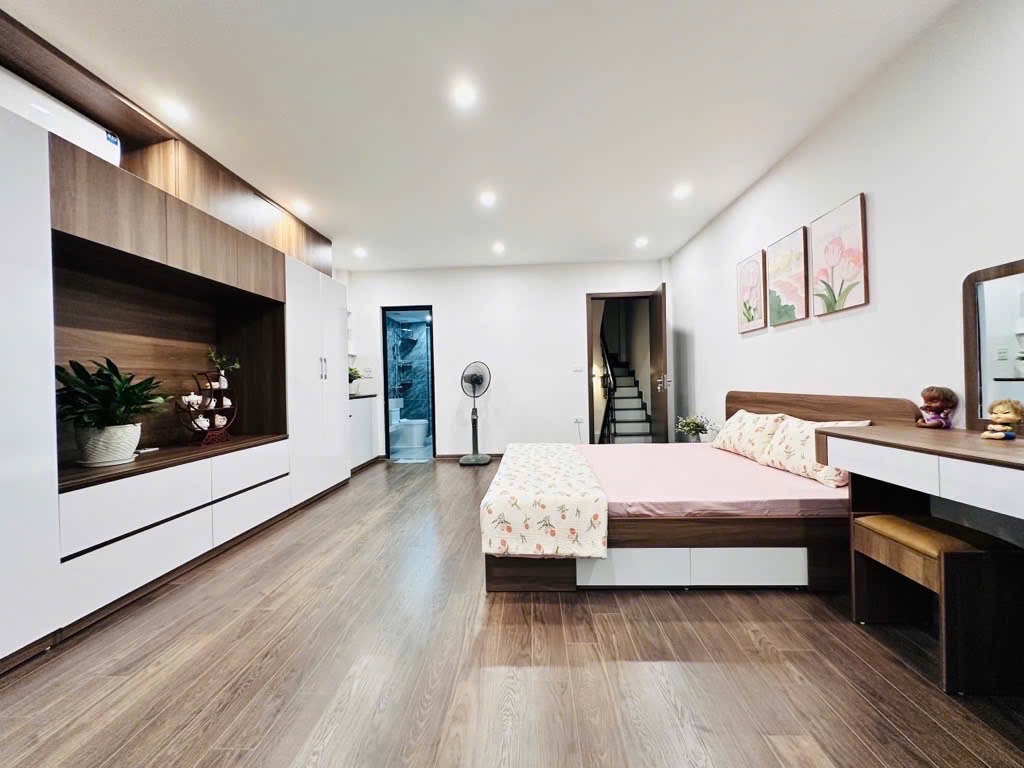 HOÀNG HOA THÁM 6 TẦNG THANG MÁY-DT 45M GIÁ 11,7 TỶ GẦN Ô TÔ - Ảnh chính