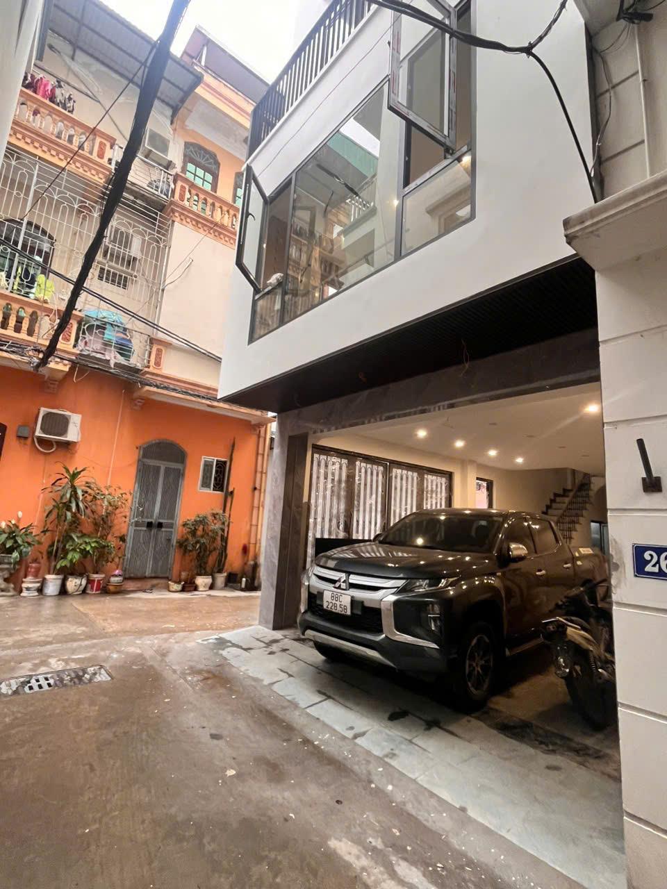 Bán nhà 6 tầng, Ngọc Thụy lô góc, hai mặt ngõ rộng, ô tô vào tận nhà - Ảnh 1