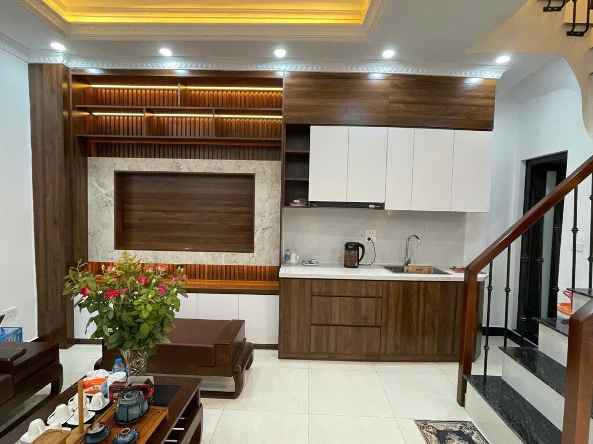 SIÊU PHẨM TÂY HỒ MỚI ĐẸP Ở NGAY FULL NỘI THẤT  RẤT HIẾM , CÁCH PHỐ 30M NGÕ THÔNG - TRÍCH SÀI - VÕNG - Ảnh 2