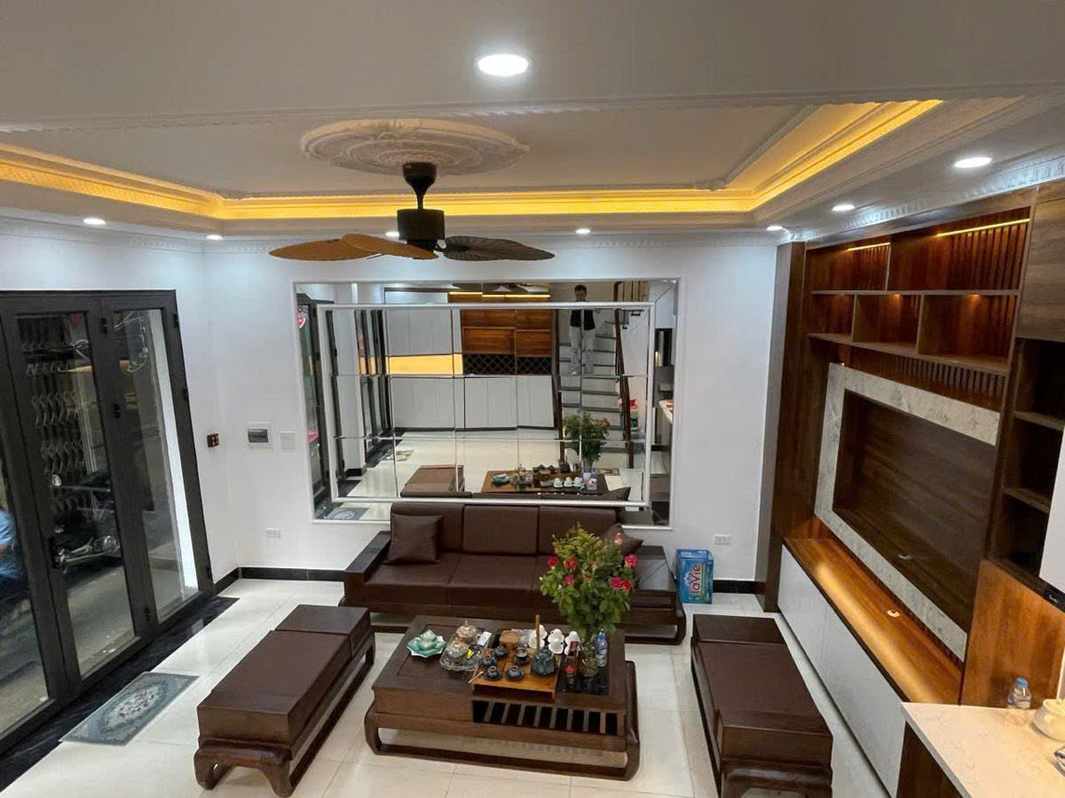 SIÊU PHẨM TÂY HỒ MỚI ĐẸP Ở NGAY FULL NỘI THẤT  RẤT HIẾM , CÁCH PHỐ 30M NGÕ THÔNG - TRÍCH SÀI - VÕNG - Ảnh 1