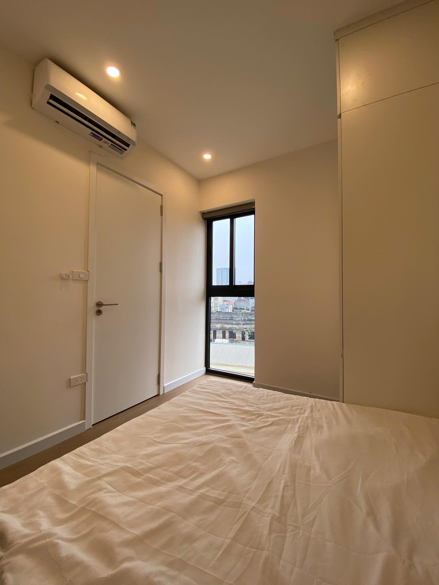 Bán nhà mặt phố Thi Sách, 110m2, 9 tầng thang máy, mặt tiền 4.2m, 104 tỷ, vỉa hè, ô tô tránh, kinh - Ảnh 3