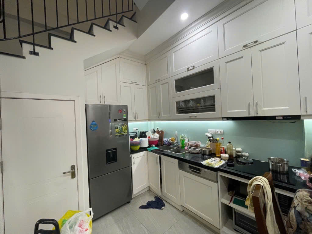 NHÀ MẶT PHỐ TRUNG TÂM QUẬN THANH XUÂN. 36x4T - Ảnh 2