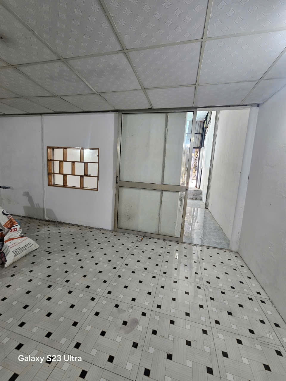Bán nhà 2 Tầng Tân Đông Hiệp,SHR đường 2 xe hơi,giá rẻ,gần chợ Tân Bình - Ảnh 4