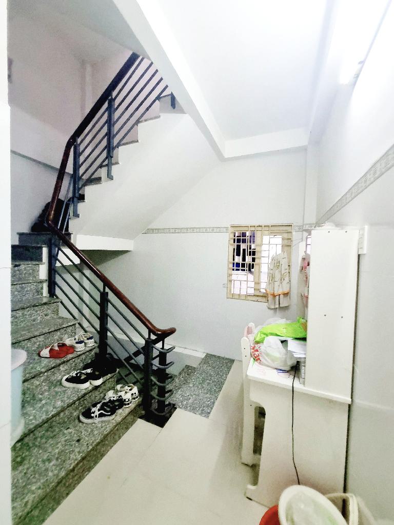 Bán nhà mặt tiền chợ Rạch Ông 4x12x 5 tầng chỉ 8 tỷ - Ảnh 1