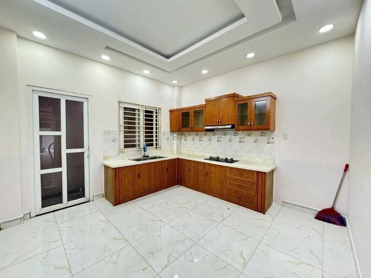 Bán nhà Mặt tiền Tân Trang, phường 9 Tân Bình (4,5*11) 2 lầu chỉ 8,3 tỷ - Ảnh 2