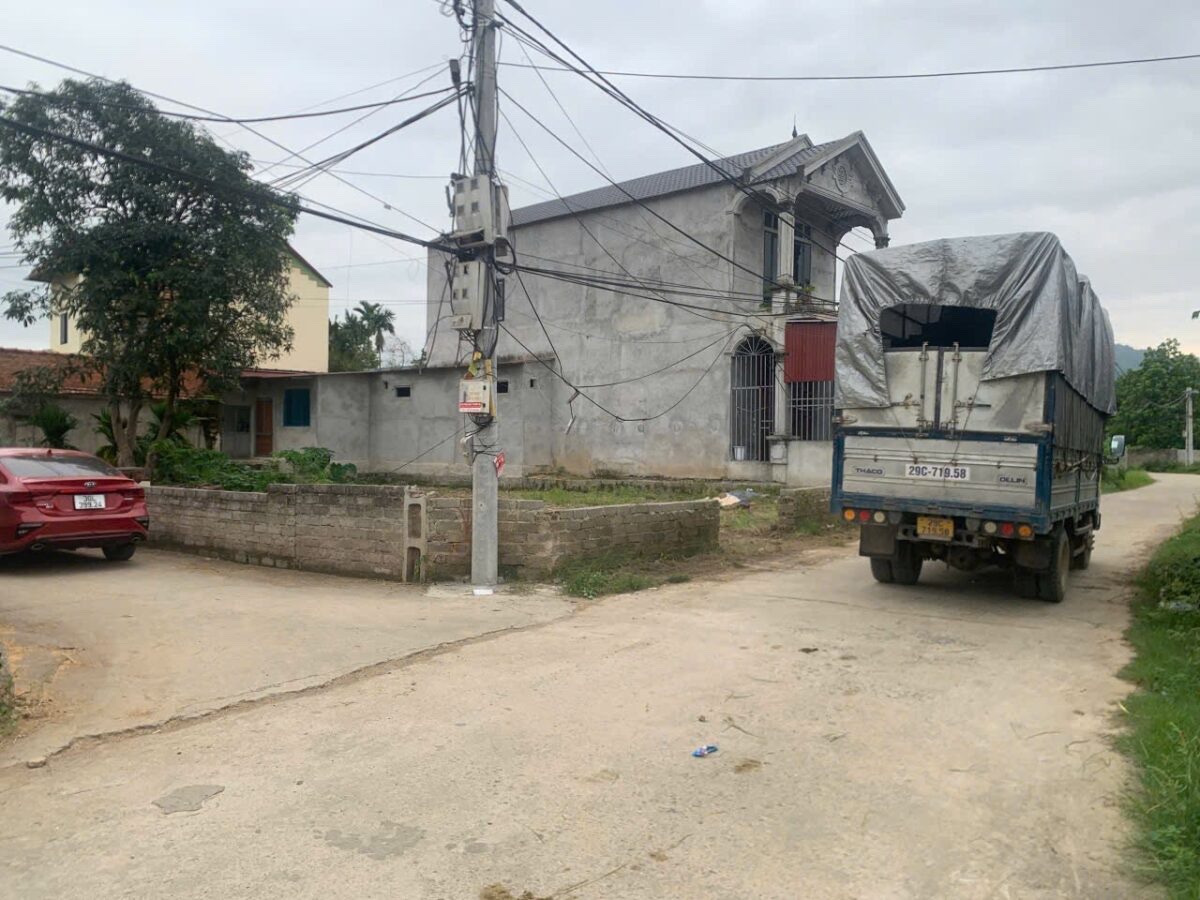 CHÍNH CHỦ CẦN BÁN LÔ ĐẤT 300M TẠI TÂN TIẾN-CHƯƠNG MỸ-HÀ NỘI - Ảnh 1