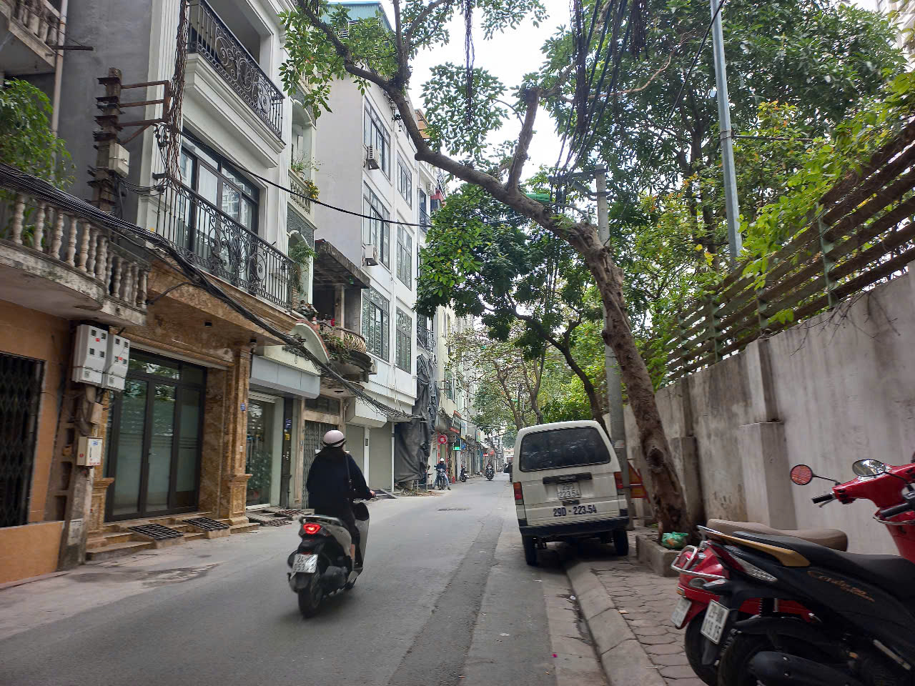 BÁN NHÀ MẶT THANH XUÂN, VỈA HÈ KINH DOANH, LÔ GÓC 3 THOÁNG, DT79M2 MT5.5M NHỈNH 20 TỶ - Ảnh chính
