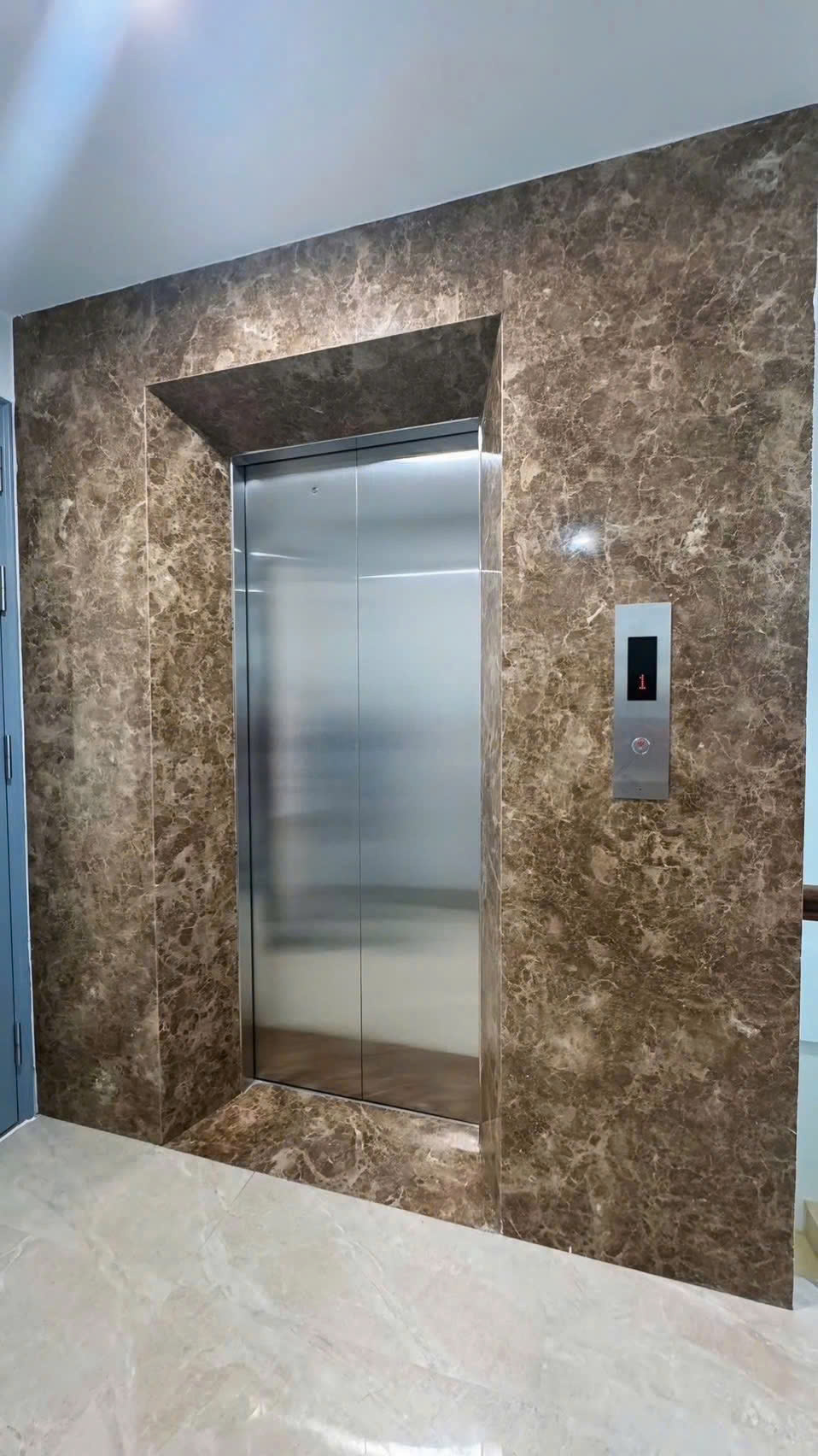 BÁN TÒA NHÀ MẶT PHỐ TÔ VĨNH DIỆN - 120M² x 9T CÓ HẦM - MT 6M - DÒNG TIỀN 180TR/TH - 72 TỶ - Ảnh 4