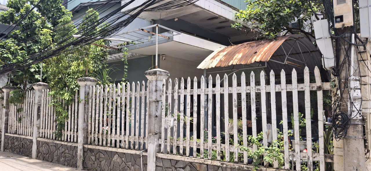 BÁN ĐẤT LÔ GÓC 70M2 Ngang 5.8m – NGÃ TƯ KIỆT Ô TÔ 6m – TRUNG TÂM HẢI CHÂU - Ảnh 2
