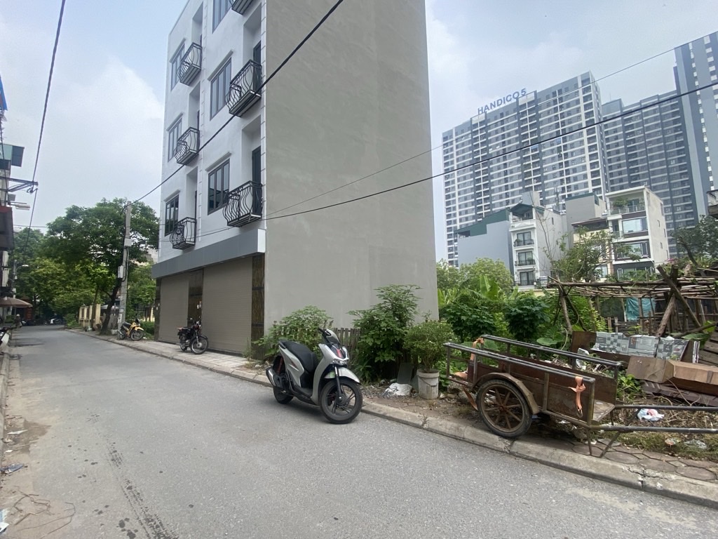 ***SIÊU PHẨM GIA LÂM - VUÔNG A4-NGÕ THÔNG-Ô TÔ TRÁNH- Ở HAY KINH DOANH CỰC ĐỈNH*<br><br>*71m²  nhỉnh - Ảnh 1