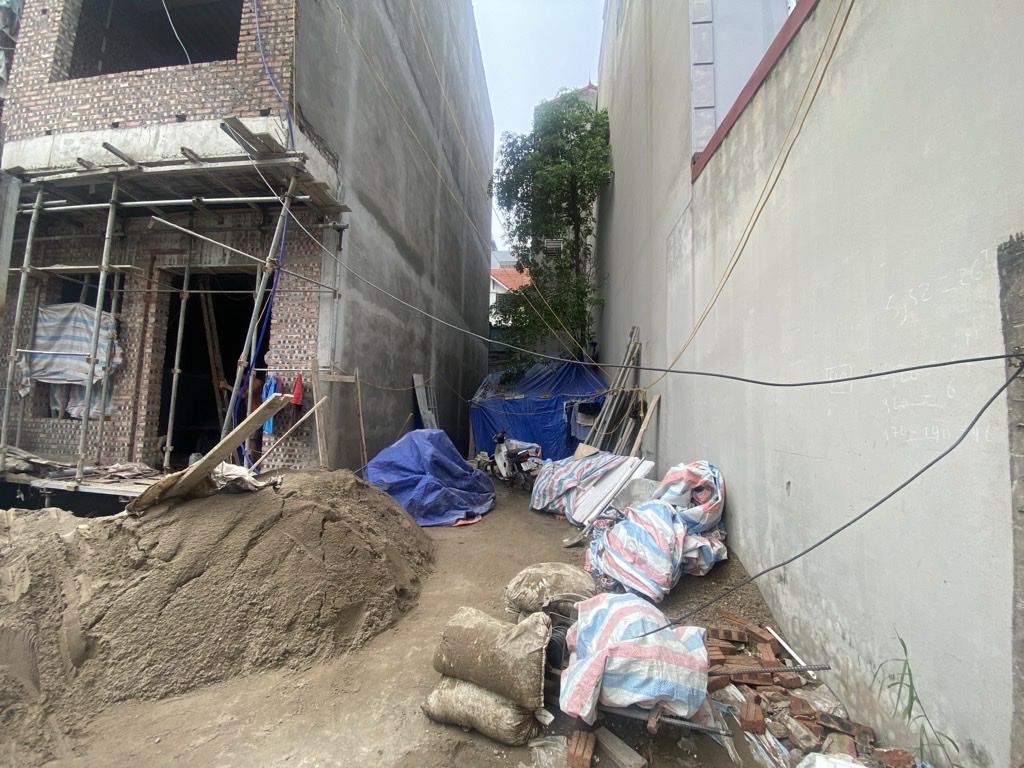 ***SIÊU PHẨM GIA LÂM - VUÔNG A4-NGÕ THÔNG-Ô TÔ TRÁNH- Ở HAY KINH DOANH CỰC ĐỈNH*<br><br>*71m²  nhỉnh - Ảnh 2